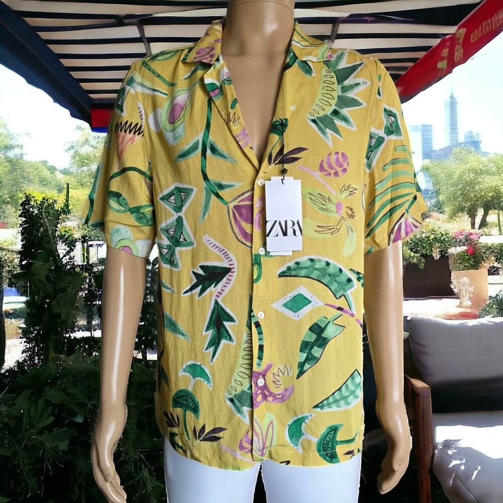 NWT ZARA ( MED ) Men's Floral Island Casual Button Up